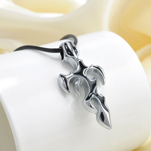 Collana con pendente tribale - con,