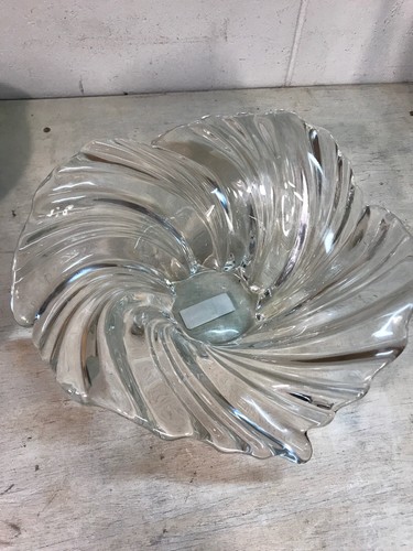 Mikasa centerpiece bowl - , 12