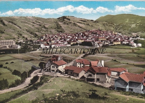 Rocca mezzo villaggio - villaggio, s