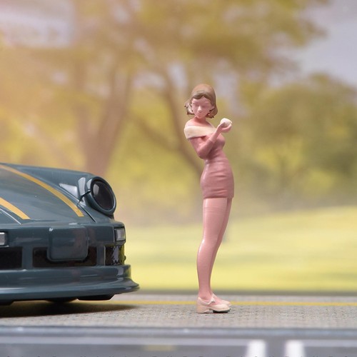 Ragazza miniatura figura - 1/64,
