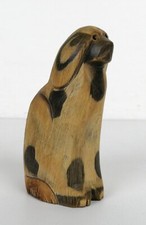 CANE INTAGLIATO SU CORNO -