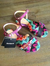 Nuovi sandali Desigual Rodri con fibbia per bambina taglie 9,5, 10,5, 11,5, 13