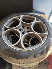 Cerchi e Gomme Alfa Romeo Stelvio R19 Con Gomme Dot 2021 