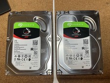 Seagate Ironwolf 2TB NAS 3,5" ST2000VN004 dischi rigidi HDD