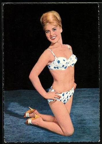 Cartolina pin bikini - pin-up, a