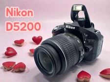 [Quasi come nuova] Nikon D5200