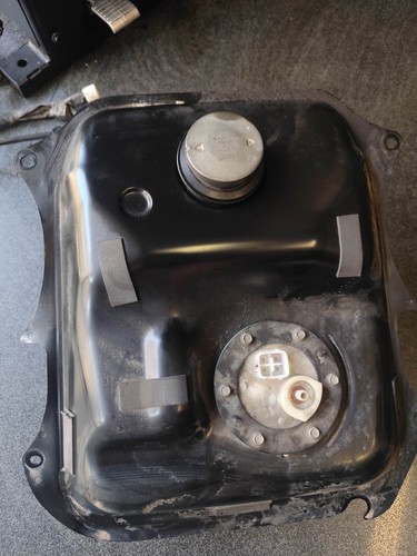 Pompa carburante serbatoio - pompa,