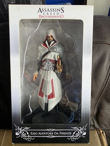 Statua assassins creed - statua,