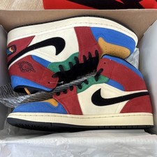 Jordan 1 Mid SE Fearless Blue