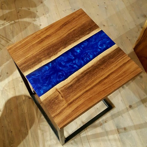 Tavolino fatto mano piano - mano,