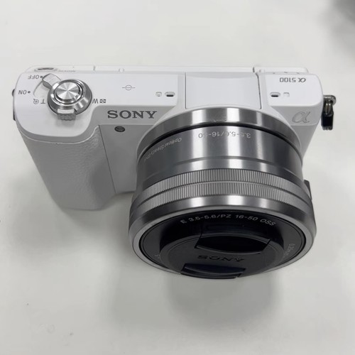 Nuova fotocamera digitale - 90%nuova,