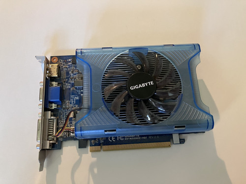 Gigabyte geforce gt220 - gigabyte,