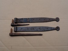 Coppia forgiate a mano