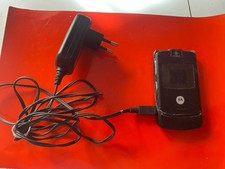 Telefono Vintage Motorola Razr  V3 con caricabatterie 
