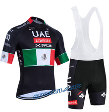 Completo Ciclismo UAE 2026