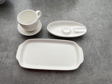 Piatto piatto piattino tazza