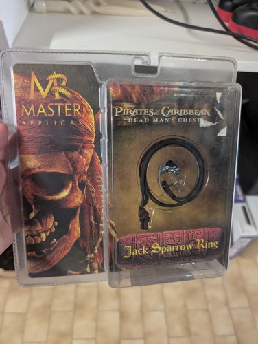 Master replicas pirates the - replicas,