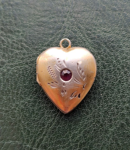 Medaglione vintage sovietico