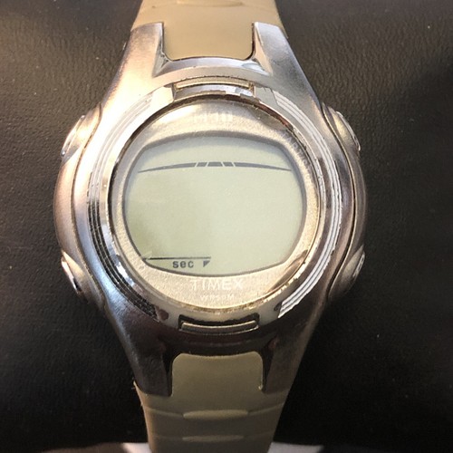 Orologio digitale sportivo