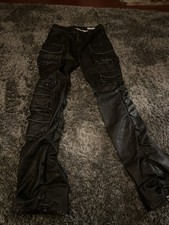 pantalone in pelle