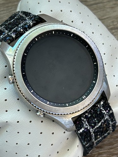 Samsung gear frontier fi - gear,