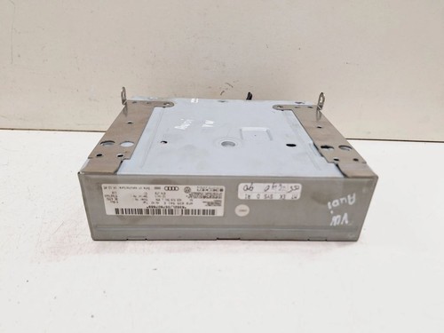 Audi 2006 radio - audi,