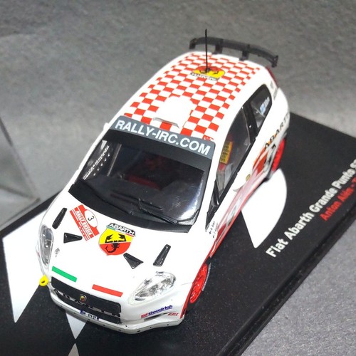 Fiat abarth grande - fiat,
