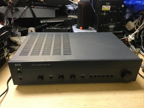 Amplificatore stereo integrato