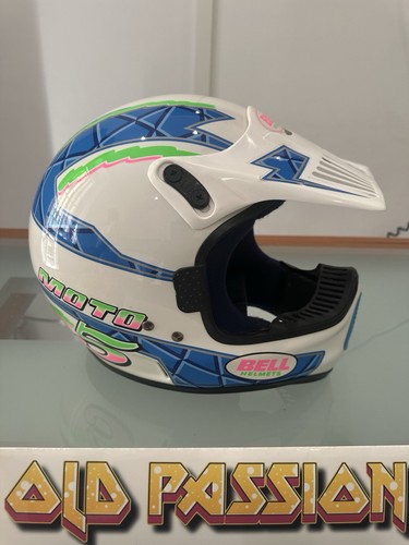Bell moto helmet size 1 - bell,