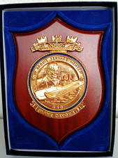 Crest in Legno Marina Militare PORTAEREI NAVE CAVOUR Come Nuovo