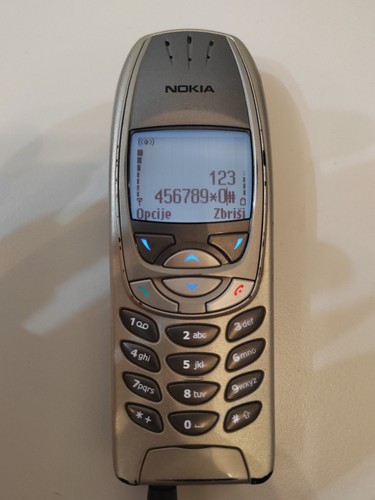Nokia 6310i telefono vintage