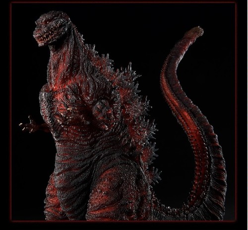 Toho plus cm - cm, shin
