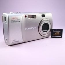 Olympus fotocamera digitale Camedia C-310 zoom 3,2 megapixel argento testata con scheda xD