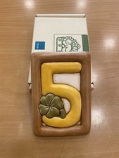 Thun -  numero civico  ceramica - "5”- Nuovo con scatola.