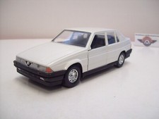 Alfa Romeo 75 Berlina