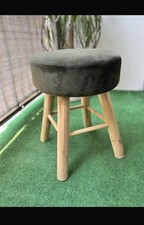 Sgabello In Camoscio E Legno