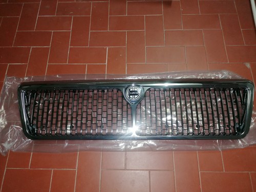 Calandra griglia lancia thema - calandra,