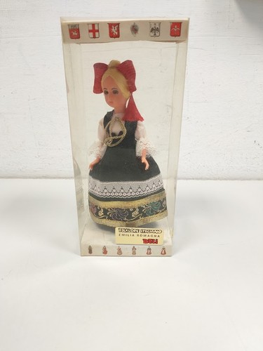 Bambola souvenir emilia - bambola,