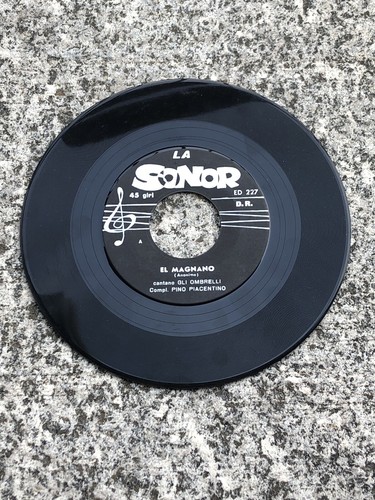 Gli ombrelli pino - gli, ombrelli(pino