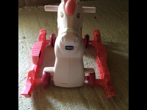 Cavallino dondolo trazione - a,