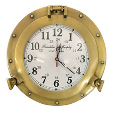 Antico orologio da parete in