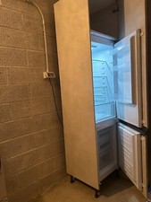 Frigorifero Candy CKBBS 100/1 ad incasso combinato completo di mobiletto