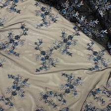 Tessuto Tulle Ricamato