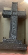 Croce di pietra tombale 1792