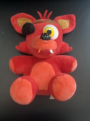 Peluche five nights - five,