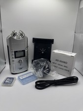 Zoom H4 pratico registratore