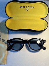 Moscot
