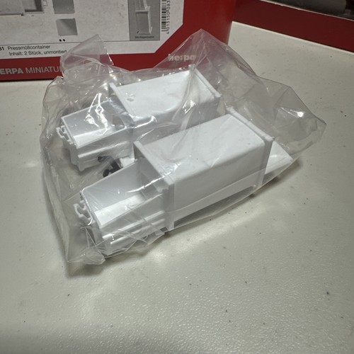 Herpa roll off dumpster - roll,