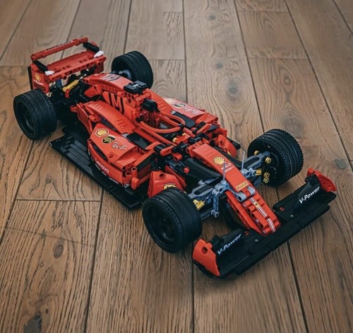 1200 pezzi ferrari sf90 - ferrari,