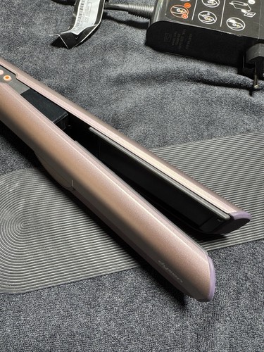 Piastra per capelli - , dyson